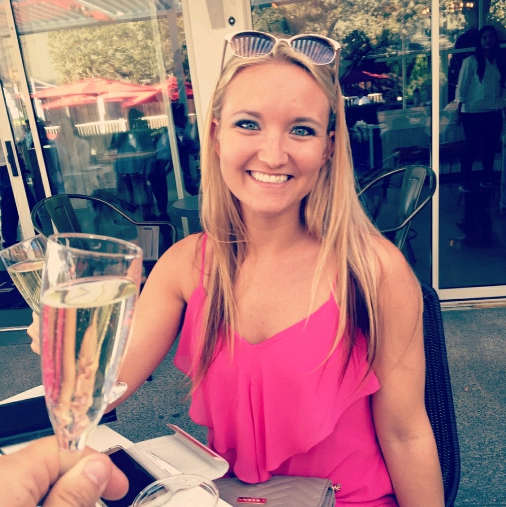 Meet your Posher, Lauren